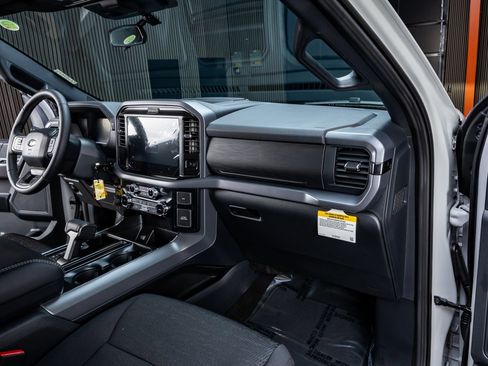 Used 2026 Ford F150 XLT w/ XLT Black Appearance Package AWD/4WD image 18