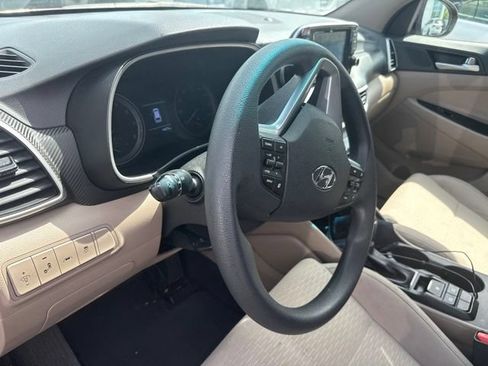 Used 2020 Hyundai Tucson Value FWD image 17