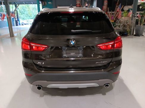 Used 2018 BMW X1 xDrive28i w/ Convenience Package AWD/4WD image 7
