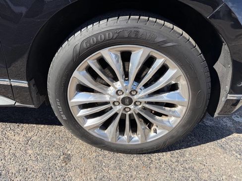 Used 2020 Ford Edge Titanium w/ Equipment Group 301A image 64