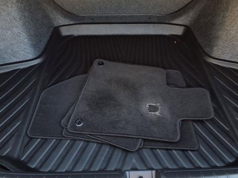 Used 2020 Honda Accord LX image 6