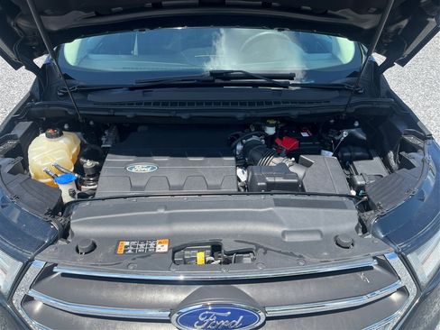 Used 2015 Ford Edge SEL image 11