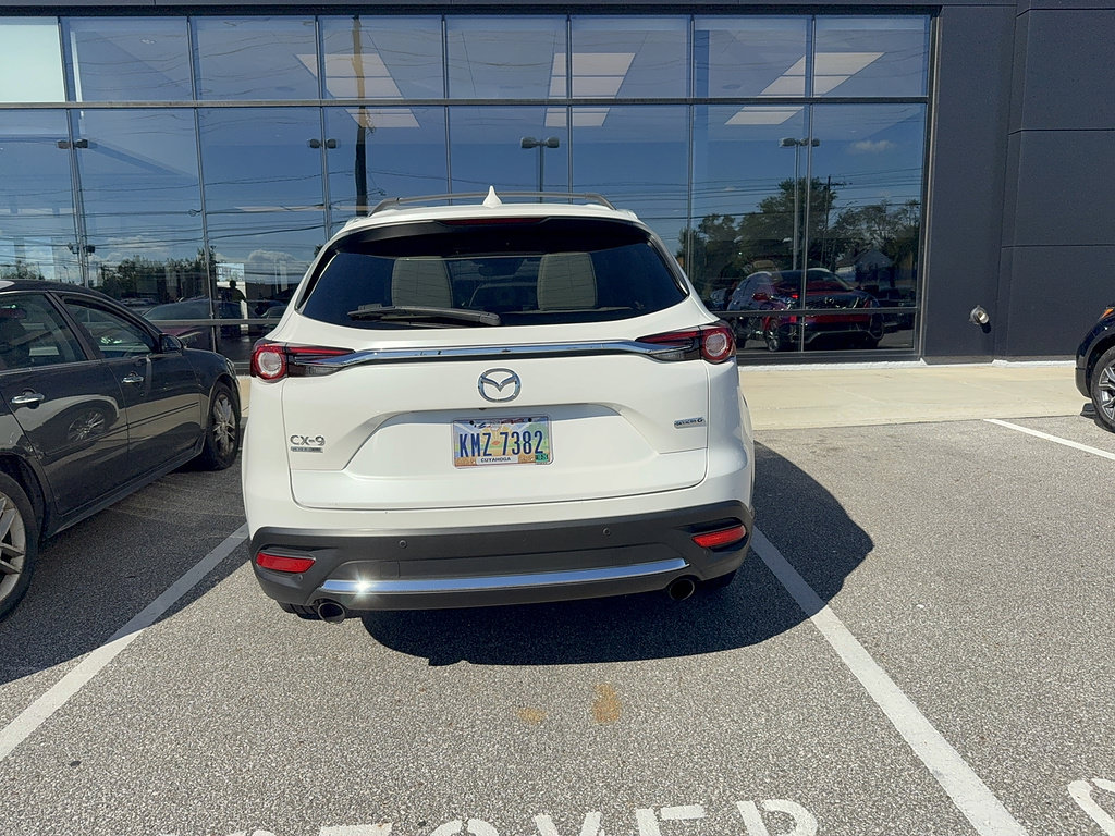 Used 2021 MAZDA CX-9 Signature AWD/4WD image 3