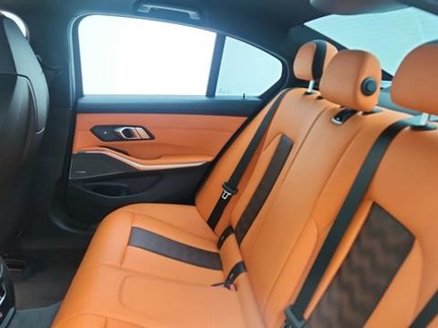 Used 2022 BMW M3 w/ Executive Package image 30