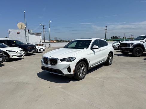 Used 2022 BMW X4 xDrive30i w/ Premium Package 2 AWD/4WD image 1