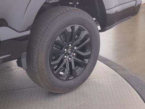 Used 2026 Ford F150 Lariat AWD/4WD image 14