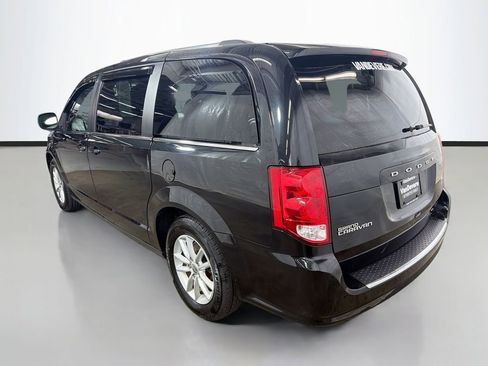 Used 2019 Dodge Grand Caravan SXT FWD image 8