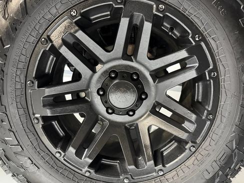 Used 2017 Chevrolet Silverado 1500 LT w/ All Star Edition AWD/4WD image 10
