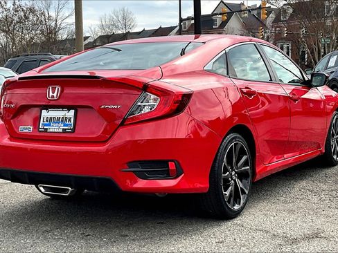 Used 2021 Honda Civic Sport image 2