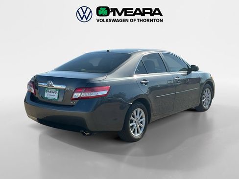 Used 2010 Toyota Camry XLE FWD image 5