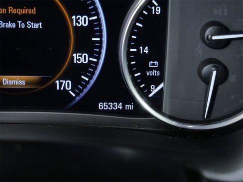 Used 2018 Buick Envision Premium image 23