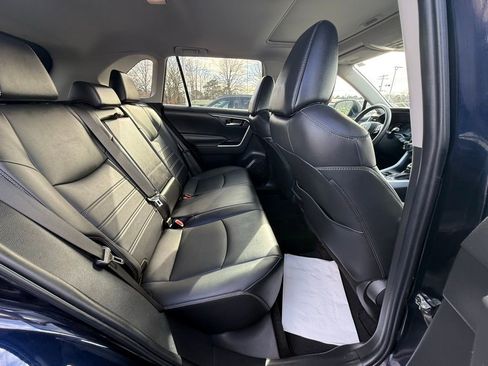 Used 2023 Toyota RAV4 XLE Premium image 14
