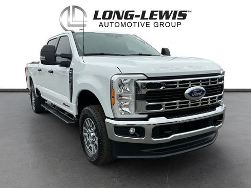 Used 2025 Ford F250 XLT w/ Snow Plow Prep Package AWD/4WD image 10