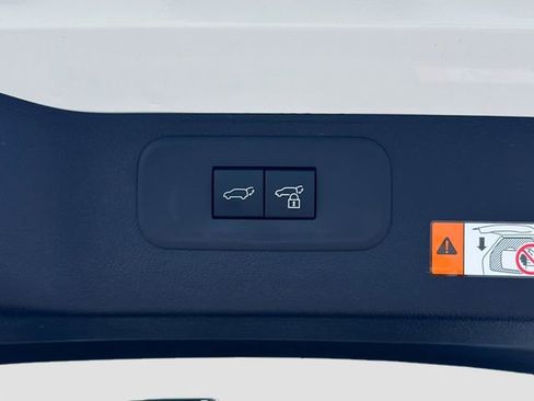 New 2026 Lexus TX 500h AWD image 14