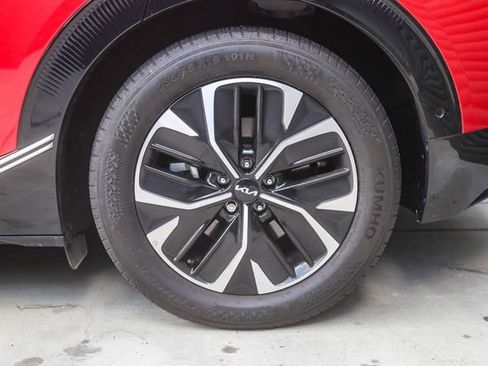 Certified 2024 Kia EV6 Wind w/ Wind Technology Package image 9