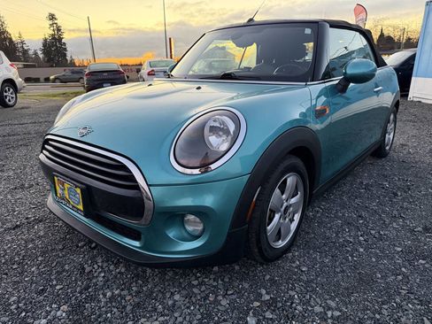 Used 2019 MINI Cooper Convertible w/ Signature Upholstery Package image 7