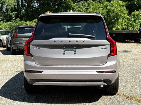 Used 2026 Volvo XC90 B6 Ultra w/ Protection Package Premier AWD/4WD image 3
