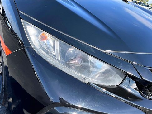 Used 2021 Honda Civic Sport image 29