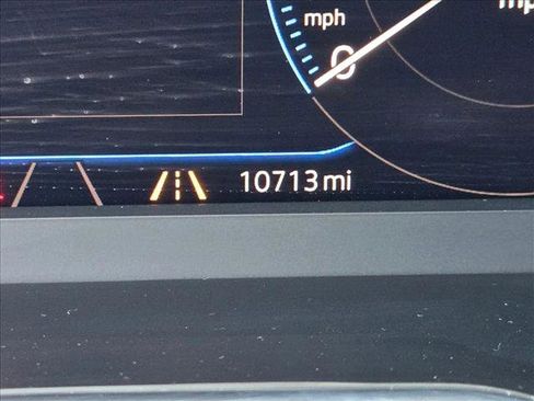 Used 2019 Volkswagen Jetta SEL Premium image 11