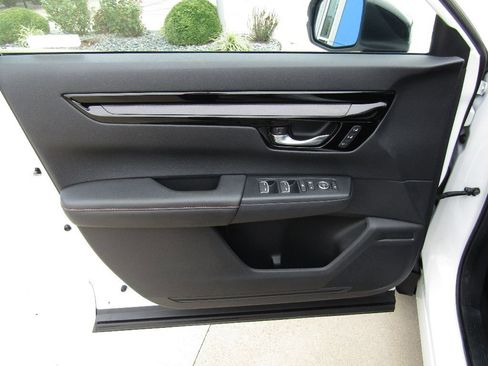 Used 2024 Honda CR-V Sport Touring image 12