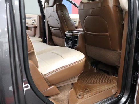 Used 2022 RAM 3500 Laramie AWD/4WD image 56