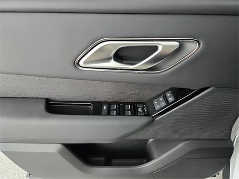 New 2026 Land Rover Range Rover Velar Dynamic SE image 19