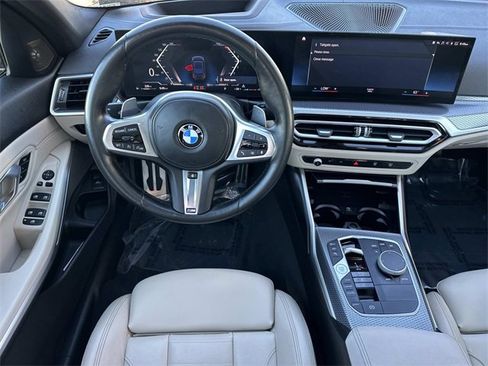 Used 2023 BMW M340i xDrive image 9