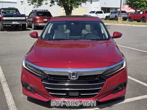 Used 2021 Honda Accord Touring image 8