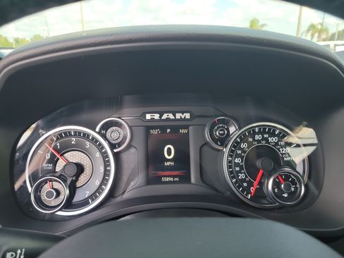 Used 2023 RAM 1500 Big Horn AWD/4WD image 29