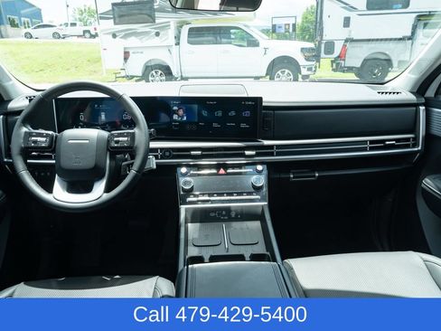 Used 2026 Hyundai Santa Fe SEL AWD/4WD image 34