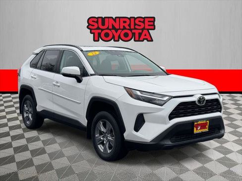 Certified 2022 Toyota RAV4 XLE w/ Convenience Package image 1