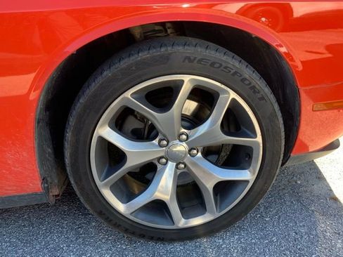 Used 2016 Dodge Challenger SXT Plus image 30