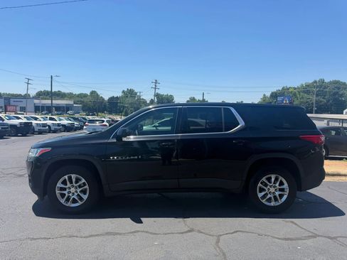 Used 2019 Chevrolet Traverse LS FWD image 4