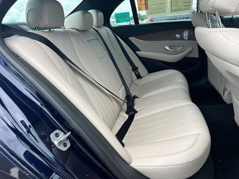 Used 2019 Mercedes-Benz E 300 image 17