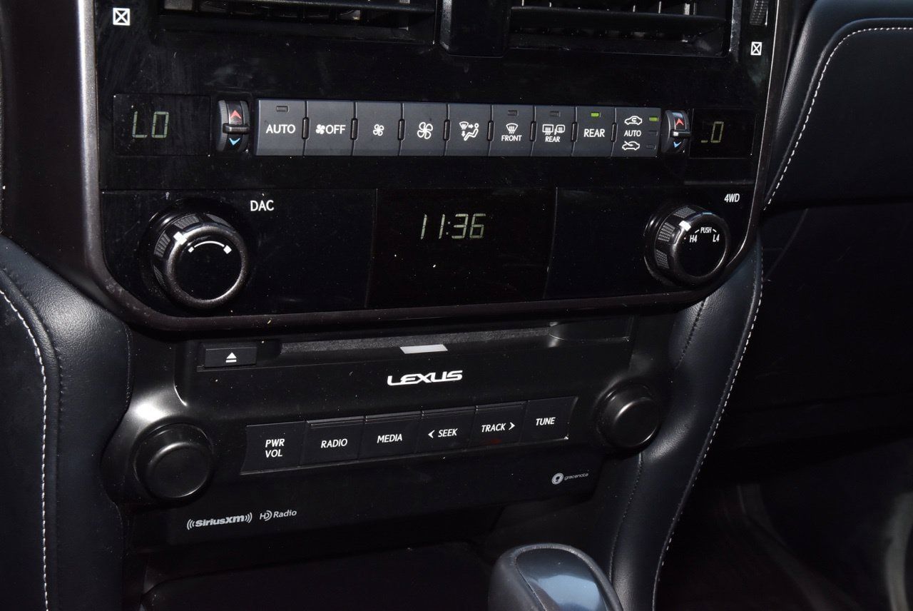 Used 2023 Lexus GX 460 w/ Black Line Special Edition AWD/4WD image 30