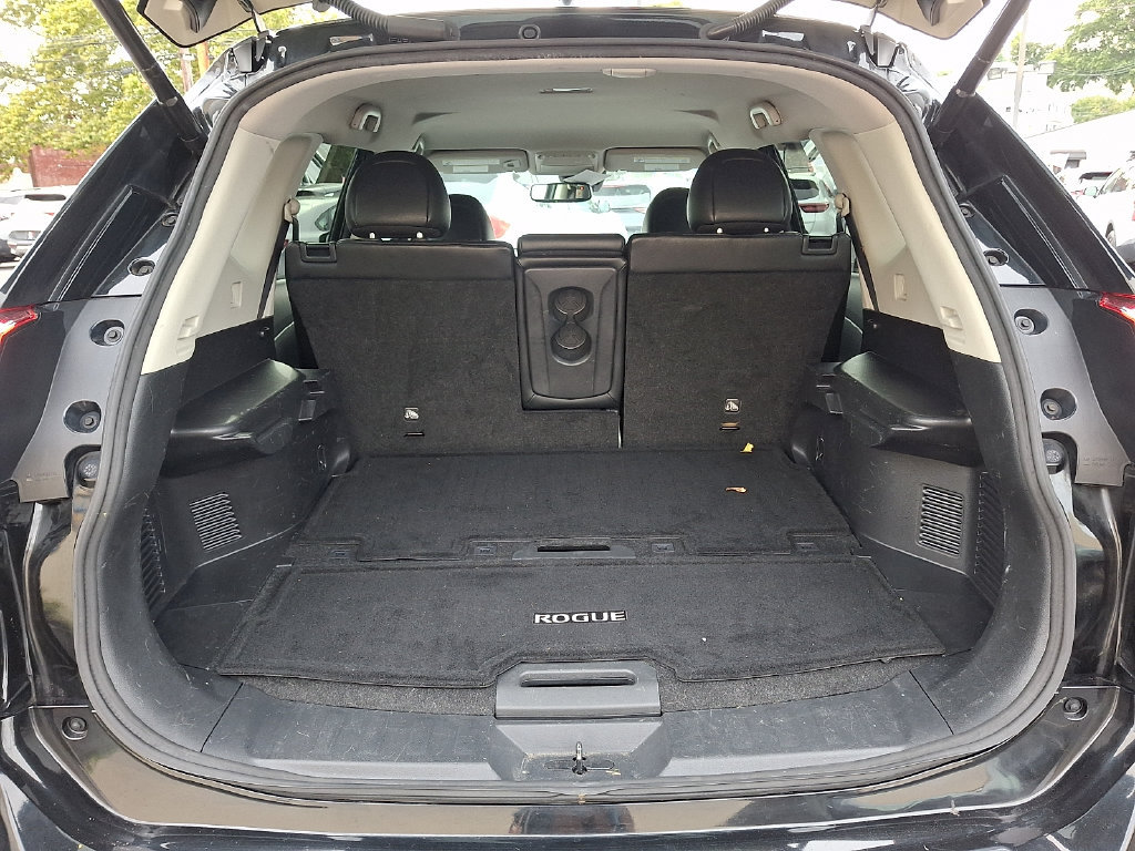 Used 2017 Nissan Rogue SL AWD/4WD image 29