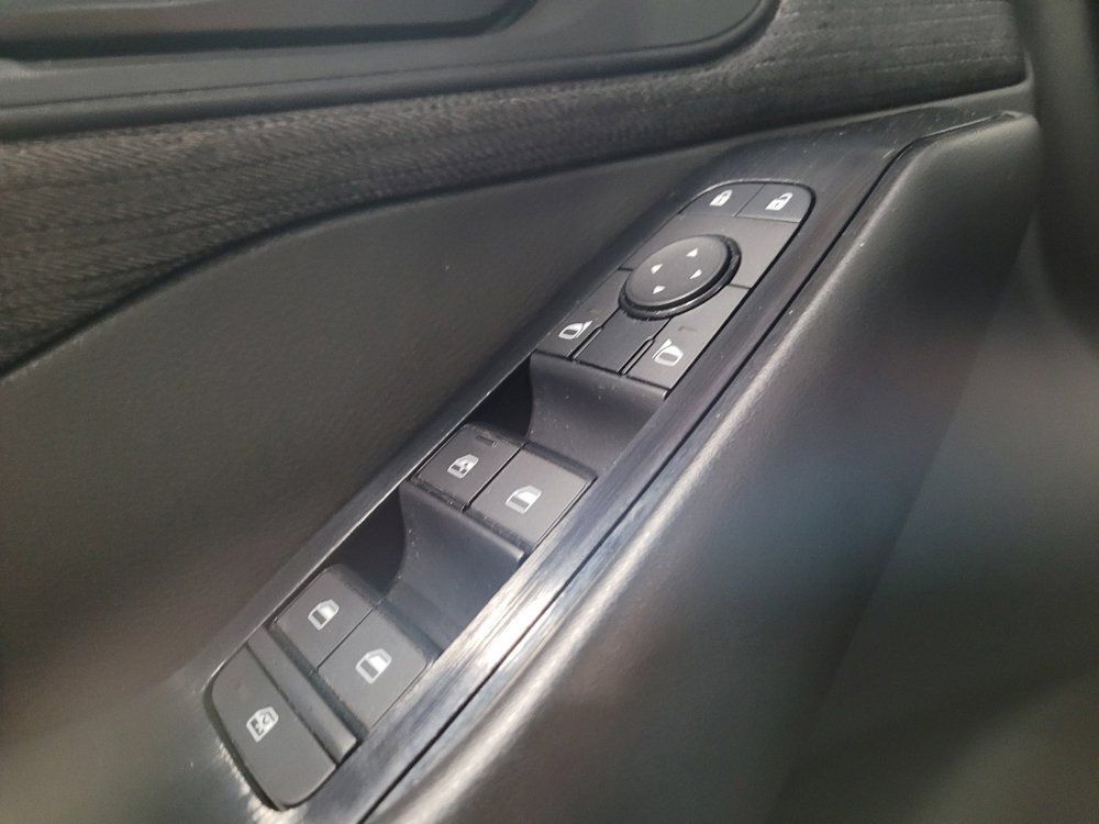 Used 2023 Nissan Rogue S FWD image 27