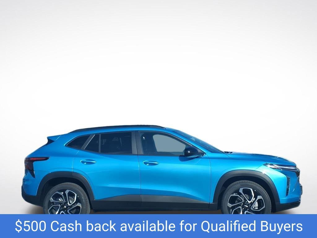 New 2026 Chevrolet Trax RS w/ Driver Confidence Package FWD image 2