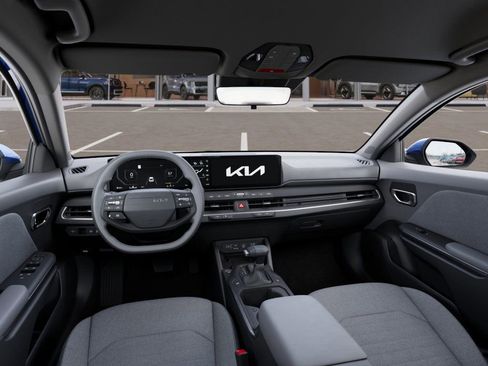 New 2025 Kia K4 EX image 14