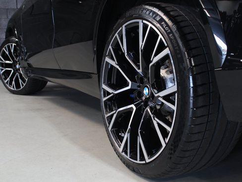 Used 2024 BMW X5 M Competition w/ Executive Package AWD/4WD image 20
