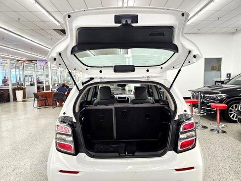 Used 2018 Chevrolet Sonic LT image 36