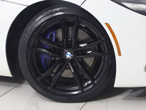 Used 2020 BMW Z4 M40i w/ Executive Package RWD image 16