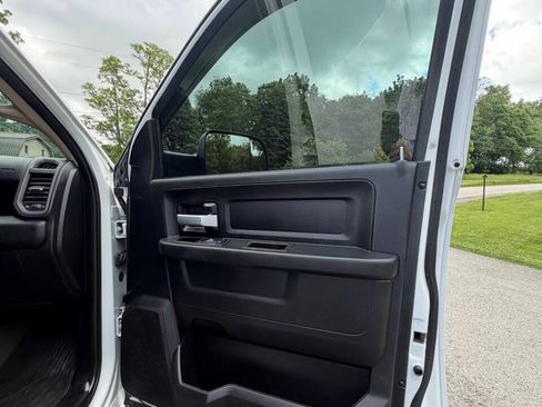 Used 2019 RAM 2500 Tradesman AWD/4WD image 39