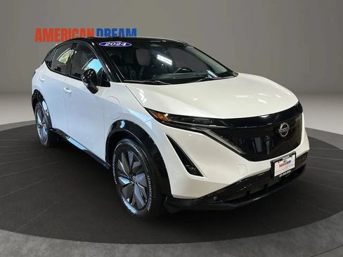 Used 2024 Nissan Ariya AWD image 7