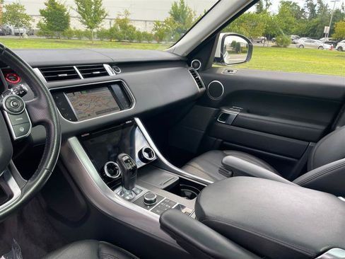 Used 2016 Land Rover Range Rover Sport SE AWD/4WD image 50
