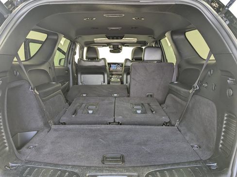 Used 2024 Dodge Durango GT RWD image 29