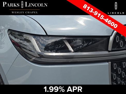 Certified 2025 Lincoln Navigator Reserve AWD/4WD image 6