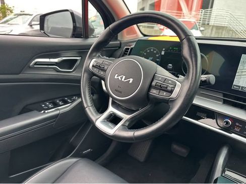 Used 2023 Kia Sportage SX Prestige AWD/4WD image 7