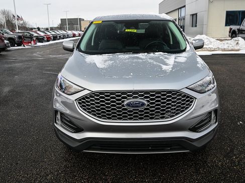 Certified 2024 Ford Edge SEL w/ Convenience Package image 10