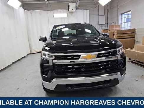 Certified 2024 Chevrolet Silverado 1500 LT image 3